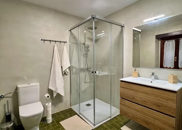 Eskinakoetxe - Tourist For Groups In Urdaibai * Rigoitia