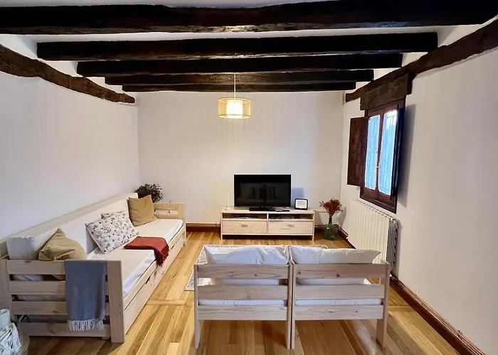 Eskinakoetxe - Tourist For Groups In Urdaibai * Rigoitia